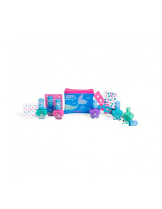 MARTINELIA LET´S BE MERMAIDS NAIL DESIGN 2