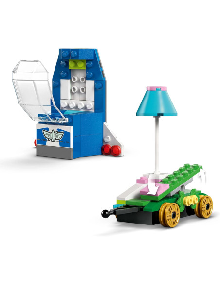 LEGO | Disney y Pixar Tren de Celebración de Toy Story y Coche Radio Control