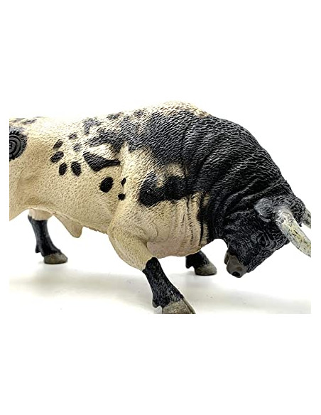 Deqube- Bravo Berrendo Embistiendo Figura de Toro