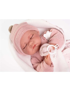 Antonio Juan - Recien Nacida Luna con mantita 2