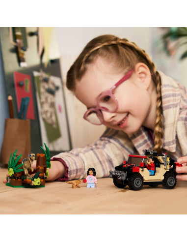 LEGO Jurassic World Huida en Todoterreno y...