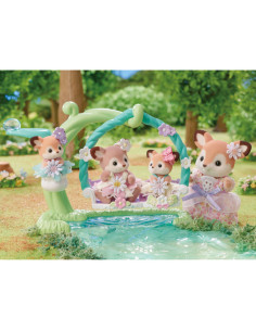 Sylvanian Families Bebé Ciervo Columpio Floral 2