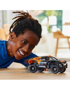 NEOM McLaren Extreme E Race Car 2