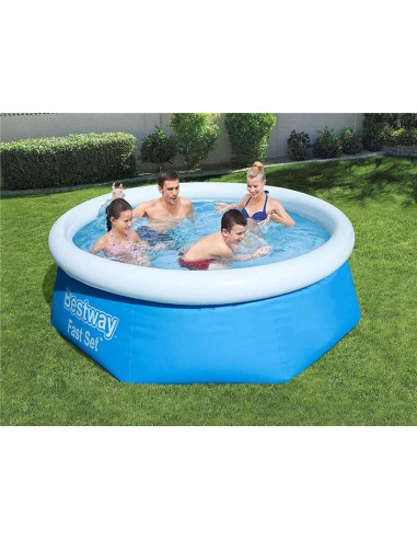 Piscina de 244 x 66 cm, 2.300 l