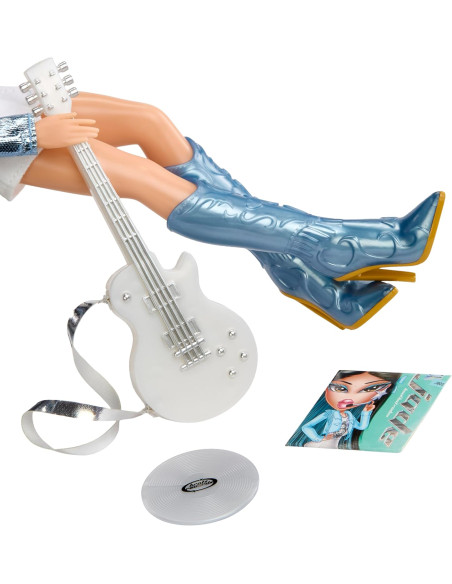 BRATZ Pop Starz Jade - Muñeca de Moda con Encanto Coleccionable, Outfit y Accesorios Musicales