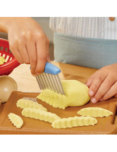 Little Tikes Creative Chefs Cheeseburger and Fries Kit 2