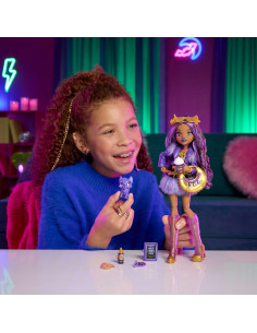Monster High Clawdeen Wolf Muñeca con Chaqueta Motera... 2
