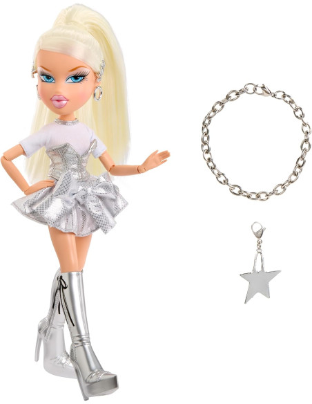 Bratz Charmz Cloe - Muñeca de Moda con Pulsera de Charms coleccionables, Incluye Outfit y Accesorios