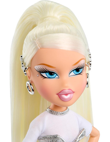 Bratz Charmz Cloe - Muñeca de Moda con Pulsera...