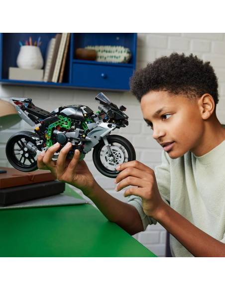 LEGO Technic Moto Kawasaki Ninja H2R Juguete de Construcción, Kit de Maqueta a Escala
