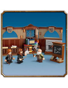 LEGO Harry Potter Castillo de Hogwarts: Clase de... 2