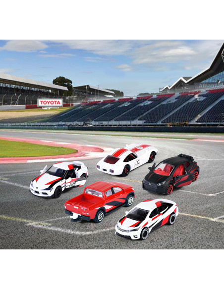 Majorette – Toyota Racing Giftpack, Set de 5 Coches Deportivos GR, de Metal a Escala 1:64