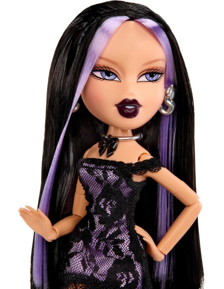 Bratz Stylin’ Birthdayz - Muñeca de Moda Jade con Camiseta Talla XL Unisex
