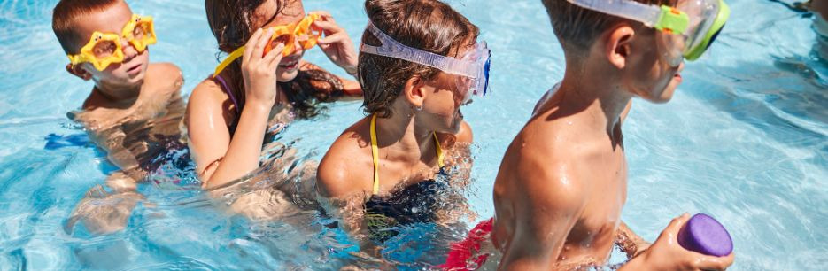 Juegos para piscinas: una diversión segura